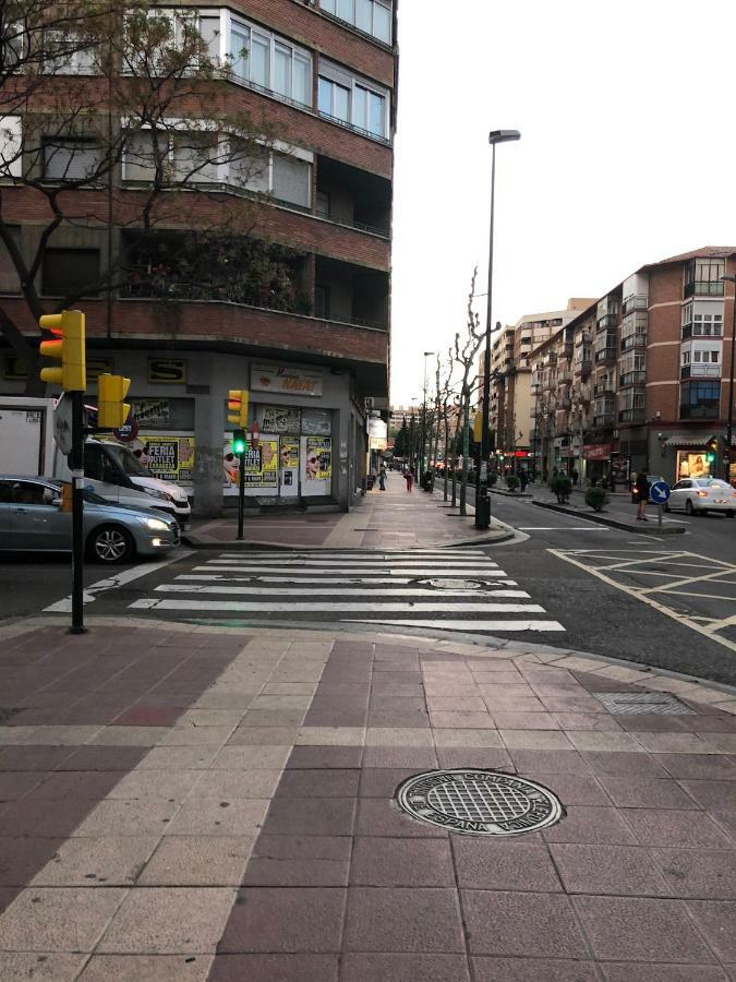 Appartamento Piso Avenida De Madrid Saragozza Esterno foto
